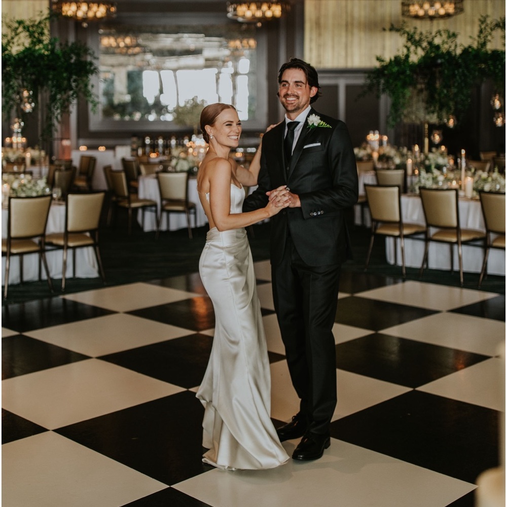 Meet your Posher, Sierra